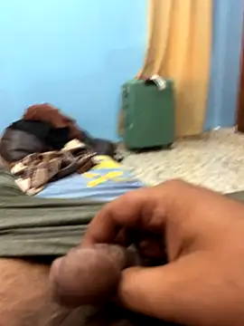 Snapshot of Mushroomhead69 chatting on November 2025 03:28:01 AM Mushroomhead69 online show from November 2025 03:28:01 AM