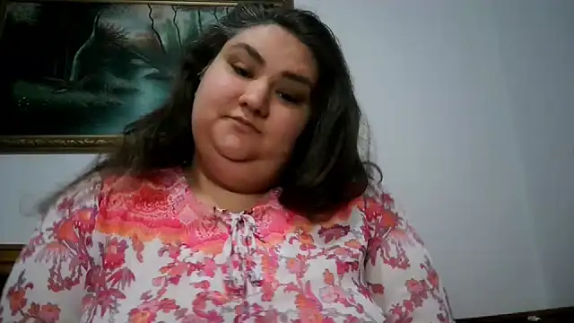 nicholle online show from April 2026 09:59:01 PM