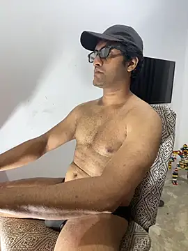 Snapshot of Lahirumadu2 chatting on May 2026 06:03:01 PM Lahirumadu2 online show from May 2026 06:03:01 PM