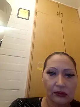 dominatrixredsonyja online show from February 2026 10:39:01 PM