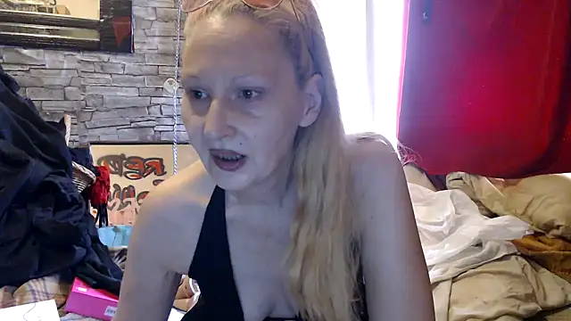 dominatrixredsonyja online show from August 2026 01:02:02 PM