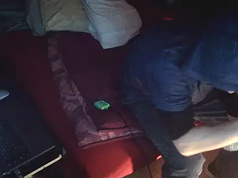 xxxTony999 online show from March 2025 09:38:02 AM