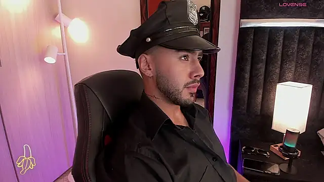 ItsMeEros online show from October 2025 09:04:02 PM