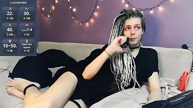 Littlepinkcat online show from March 2025 04:30:01 PM