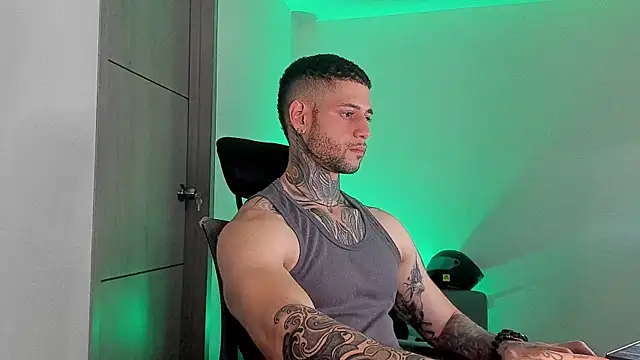  jamesleandros1 online show from June 2026 03:52:02 AM