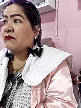 Dalessa Bigtits online show from April 2026 09:01:02 PM