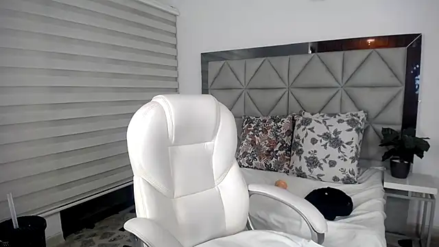 nana levy online show from January 2025 09:39:01 AM