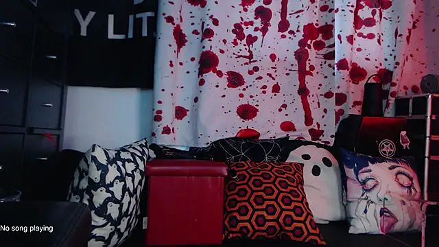 Silentmary online show from October 2025 06:10:01 PM