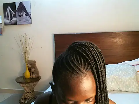 Snapshot of pay_tience chatting on April 2026 01:19:01 AM pay tience online show from April 2026 01:19:01 AM