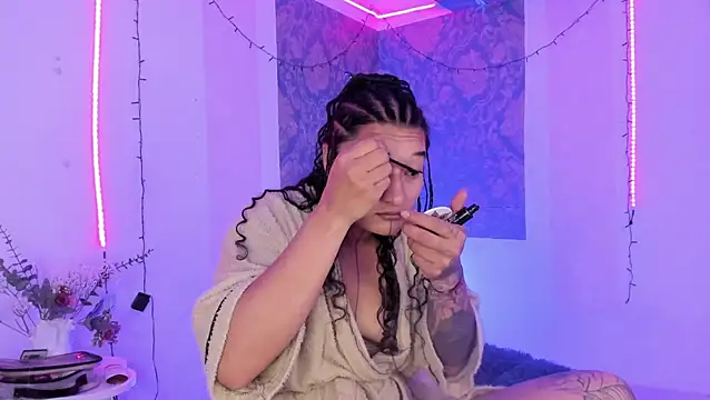 Eva Lee  online show from July 2026 11:01:02 AM
