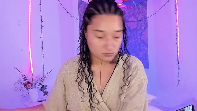 Eva Lee  online show from July 2026 10:22:01 AM
