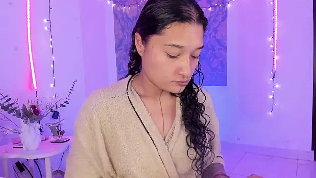 Eva Lee  online show from July 2026 10:44:01 AM