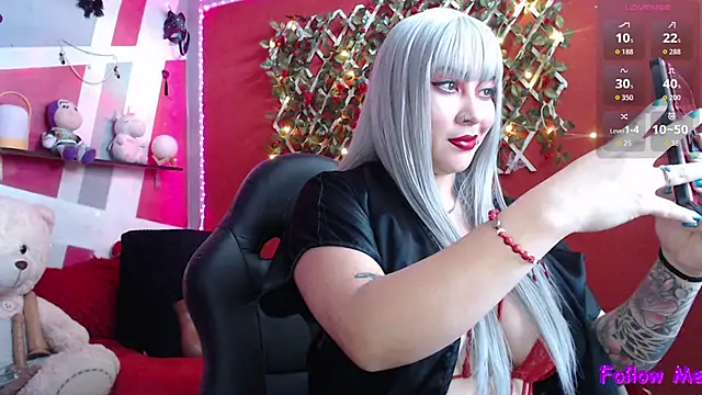 nathalie zanettii online show from September 2025 08:52:01 PM