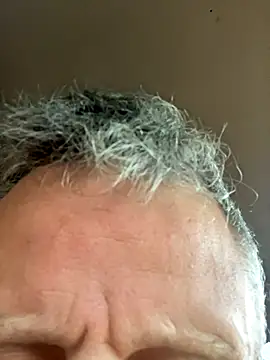 prekumstud online show from October 2025 04:24:02 PM