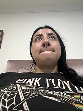 Snapshot of Abril_Luv chatting on May 2026 01:13:02 AM Abril Luv online show from May 2026 01:13:02 AM