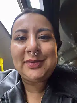 Snapshot of Abril_Luv chatting on June 2026 12:20:02 AM Abril Luv online show from June 2026 12:20:02 AM