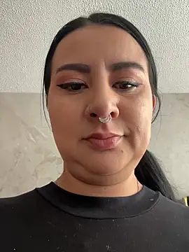 Snapshot of Abril_Luv chatting on July 2026 01:06:01 PM Abril Luv online show from July 2026 01:06:01 PM