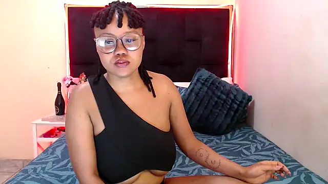 CancerGodessX online show from October 2025 06:39:01 PM