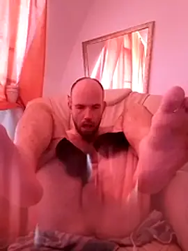 Adamvarga0318 online show from August 2026 01:43:01 PM