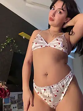 Snapshot of Tasty_Nora chatting on December 2025 05:13:01 AM Tasty Nora online show from December 2025 05:13:01 AM