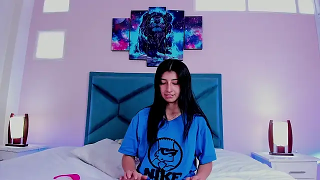 EmmaWilliamss online show from February 2025 04:44:01 PM