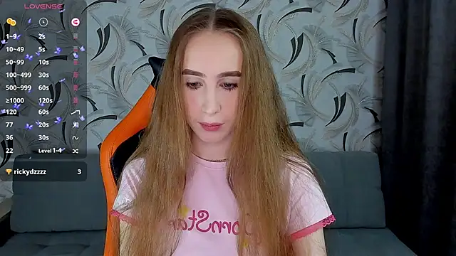 Snapshot of _mira_cle_ chatting on December 2024 11:31:01 PM mira cle online show from December 2024 11:31:01 PM