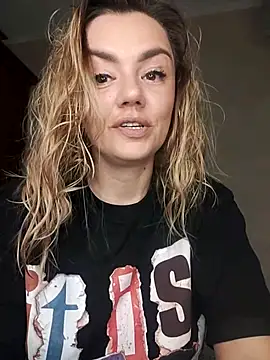 KrissSexi online show from September 2025 10:31:02 PM