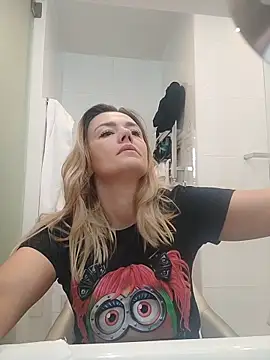 KrissSexi online show from November 2025 07:58:01 PM