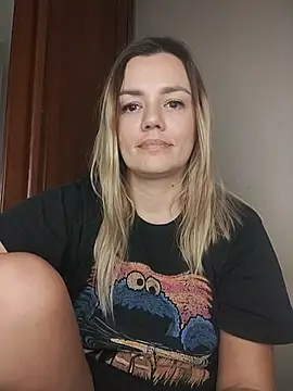 KrissSexi online show from November 2025 07:02:02 PM