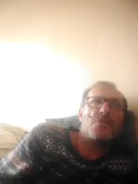 Snapshot of bestofyalcinturkey chatting on January 2025 02:30:02 PM bestofyalcinturkey online show from January 2025 02:30:02 PM