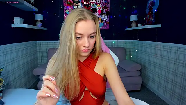 Barbie Lis online show from December 2024 11:25:01 PM