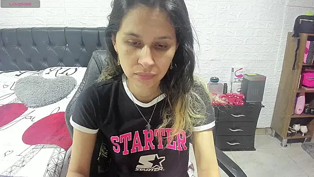 lauren ashlee online show from January 2025 02:25:01 PM