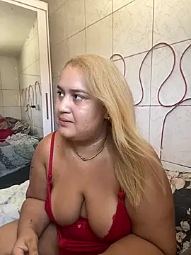 MinaBoss online show from February 2025 02:02:01 PM