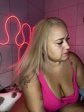 MinaBoss online show from February 2025 01:57:01 AM