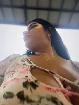 Insane Issa online show from March 2025 09:36:02 PM