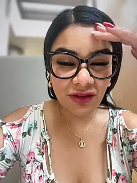 Insane Issa online show from March 2025 06:48:02 PM