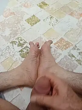 Snapshot of Hardapple01 chatting on February 2026 10:17:01 PM Hardapple01 online show from February 2026 10:17:01 PM