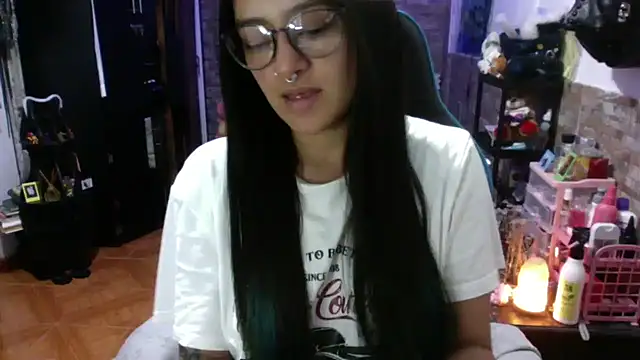 AngelaQueen  online show from March 2026 06:14:01 PM