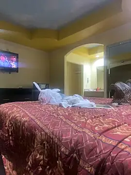 Snapshot of SlimBeenBadd1981 chatting on February 2025 02:32:02 AM SlimBeenBadd1981 online show from February 2025 02:32:02 AM