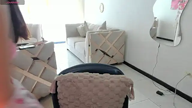 LunaBaker-1 online show from February 2026 09:00:01 PM