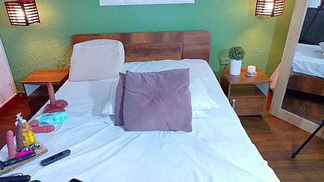 dannaahbrown online show from February 2026 01:37:02 PM