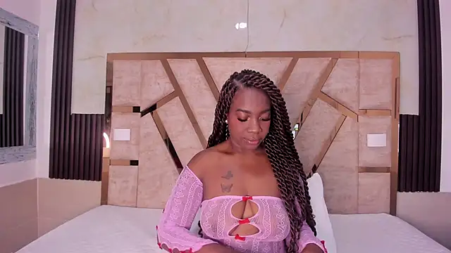 Athenea Mills online show from September 2025 06:55:01 PM