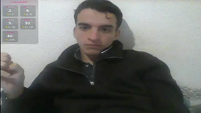 Snapshot of Tombgy07 chatting on December 2024 08:58:02 PM Tombgy07 online show from December 2024 08:58:02 PM