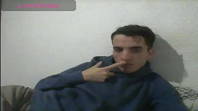 Snapshot of Tombgy07 chatting on February 2025 08:34:02 PM Tombgy07 online show from February 2025 08:34:02 PM