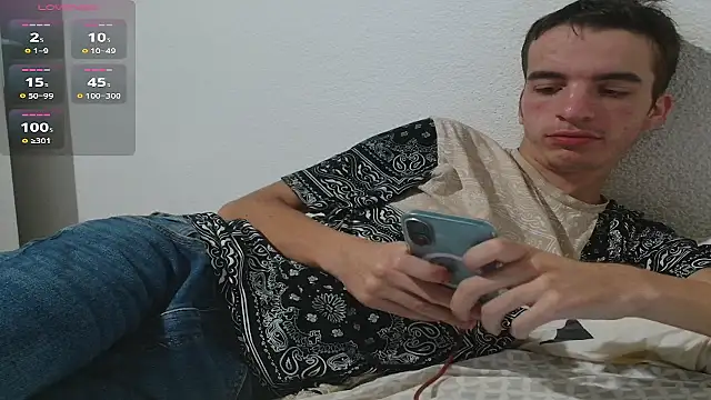 Snapshot of Tombgy07 chatting on September 2025 07:46:02 PM Tombgy07 online show from September 2025 07:46:02 PM