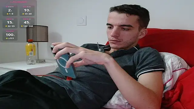 Snapshot of Tombgy07 chatting on November 2025 01:55:02 PM Tombgy07 online show from November 2025 01:55:02 PM