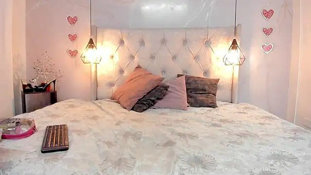 Snapshot of SakuraLee_ chatting on May 2026 01:52:02 PM SakuraLee online show from May 2026 01:52:02 PM