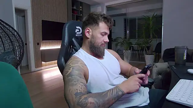 UbbeViking online show from January 2025 06:54:02 PM