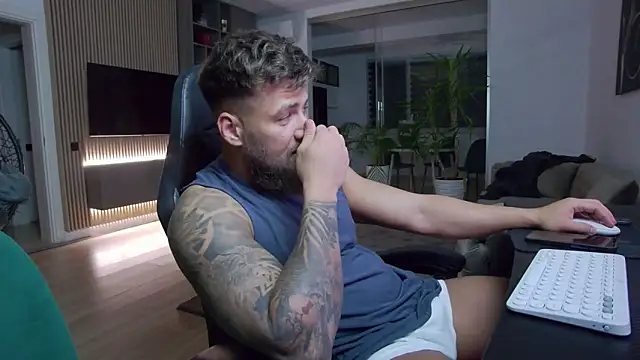 UbbeViking online show from January 2025 07:04:01 PM