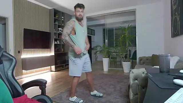 UbbeViking online show from February 2025 11:04:02 PM